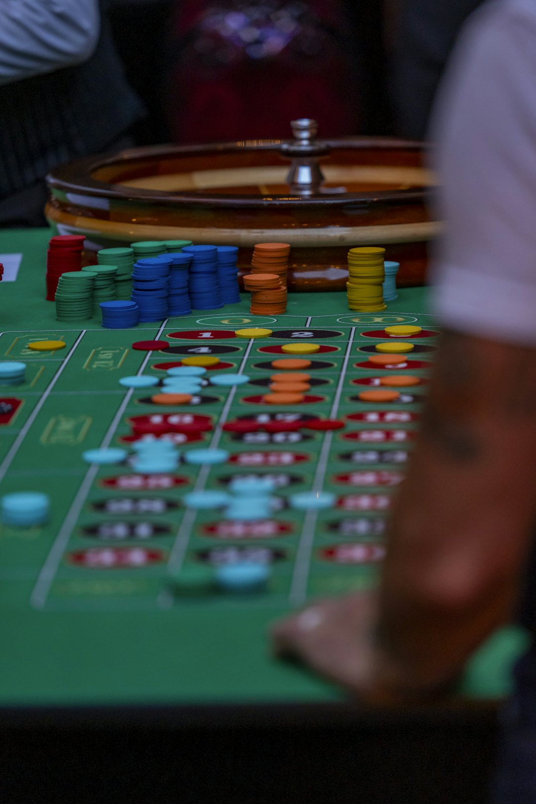 Tips Live Casino: Persiapan, Dana, dan Etika Meja